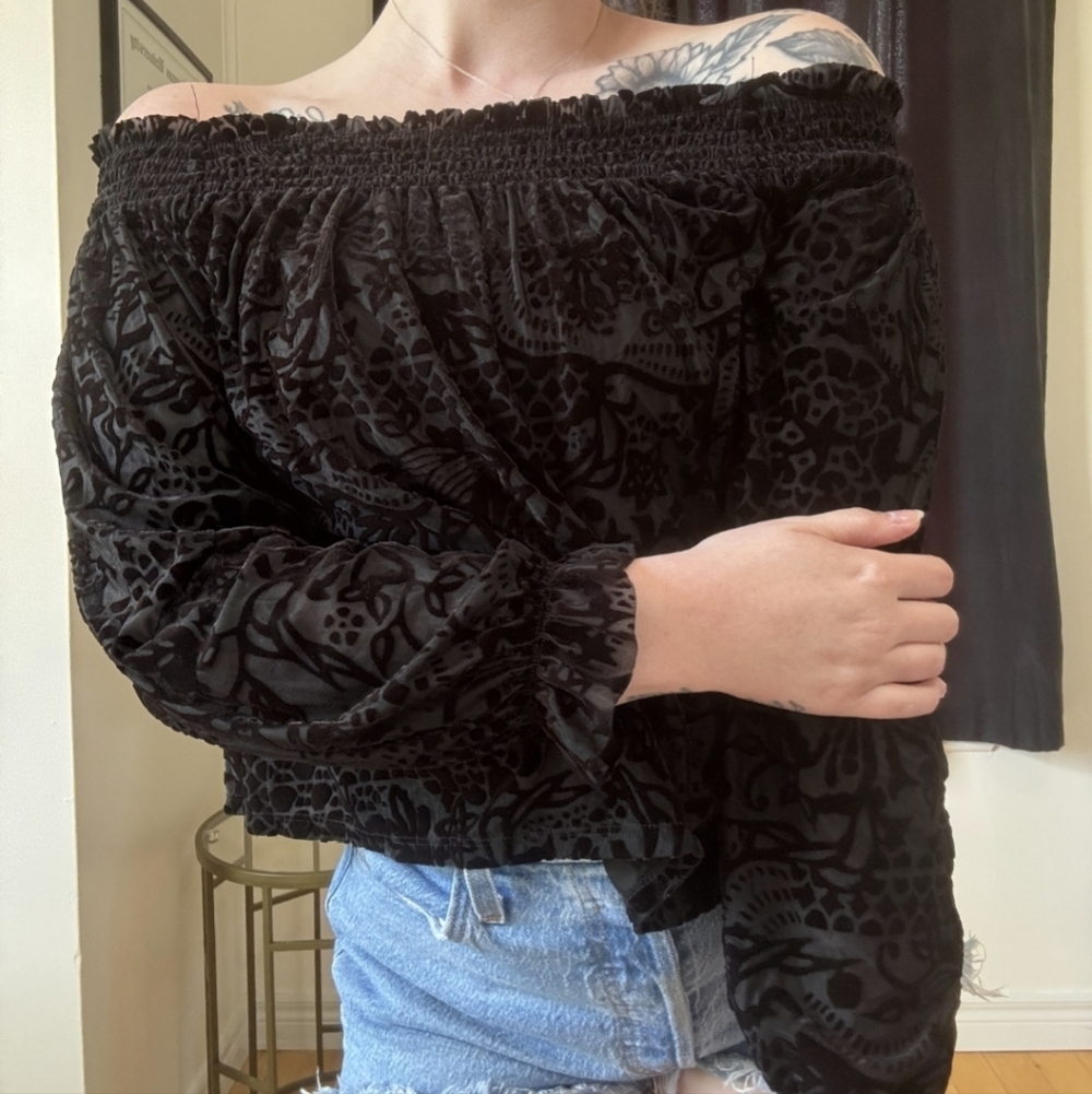 Free People A Little Twist Floral Off Shoulder Velvet Top